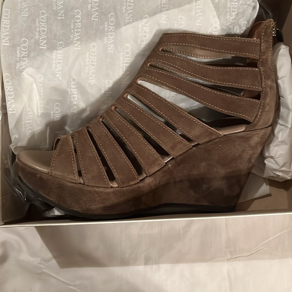Cordani Electra Suede Wedge Sandal
